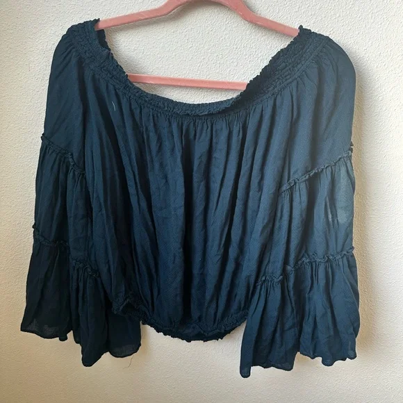 Free People, Free Spirit Off-The-Shoulder Bell Sleeve Blouse 0010 - Picture 6 of 10